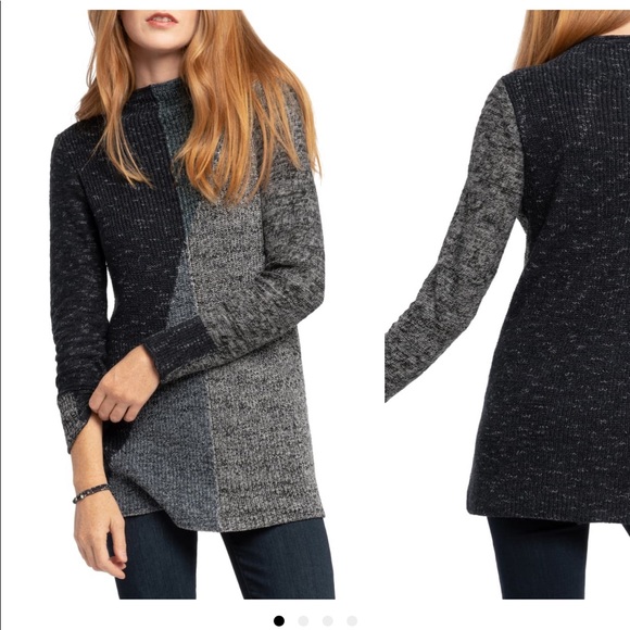 NIC+ZOE Sweaters - NIC+ZOE color block tunic, sold out online